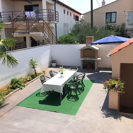 House With A Swimming Pool - 14133 Dom wakacyjny Zadar
