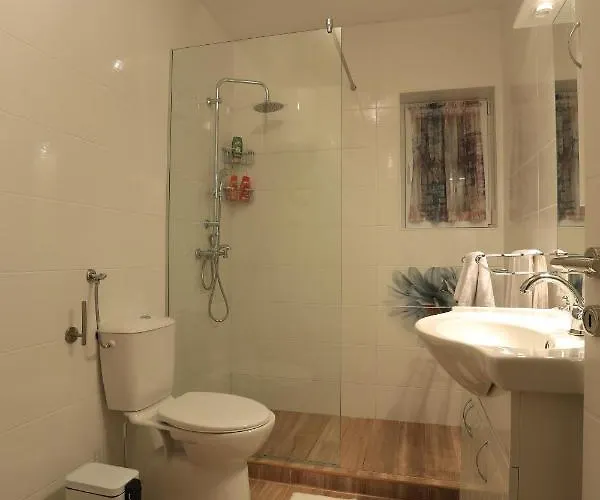 House With A Swimming Pool - 14133 別荘